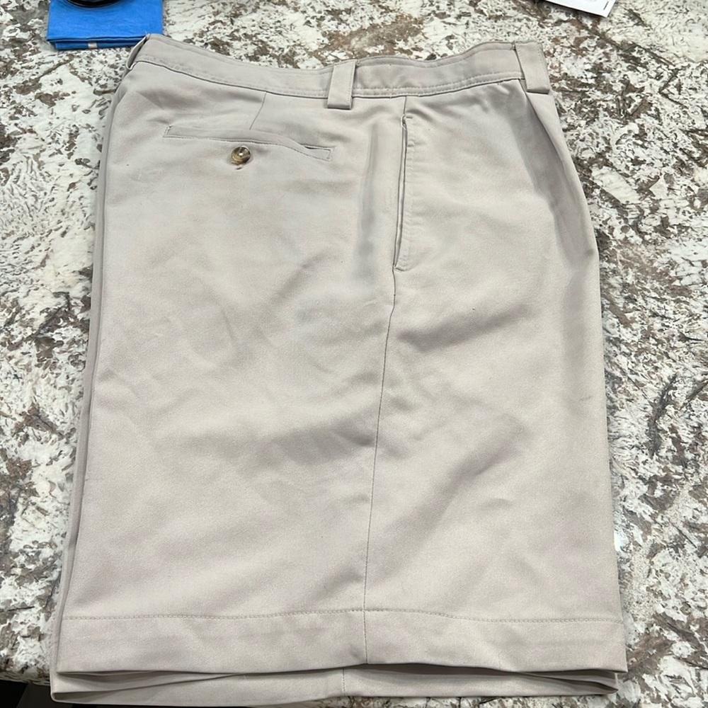 Van Heusen 34 khaki dress shorts
